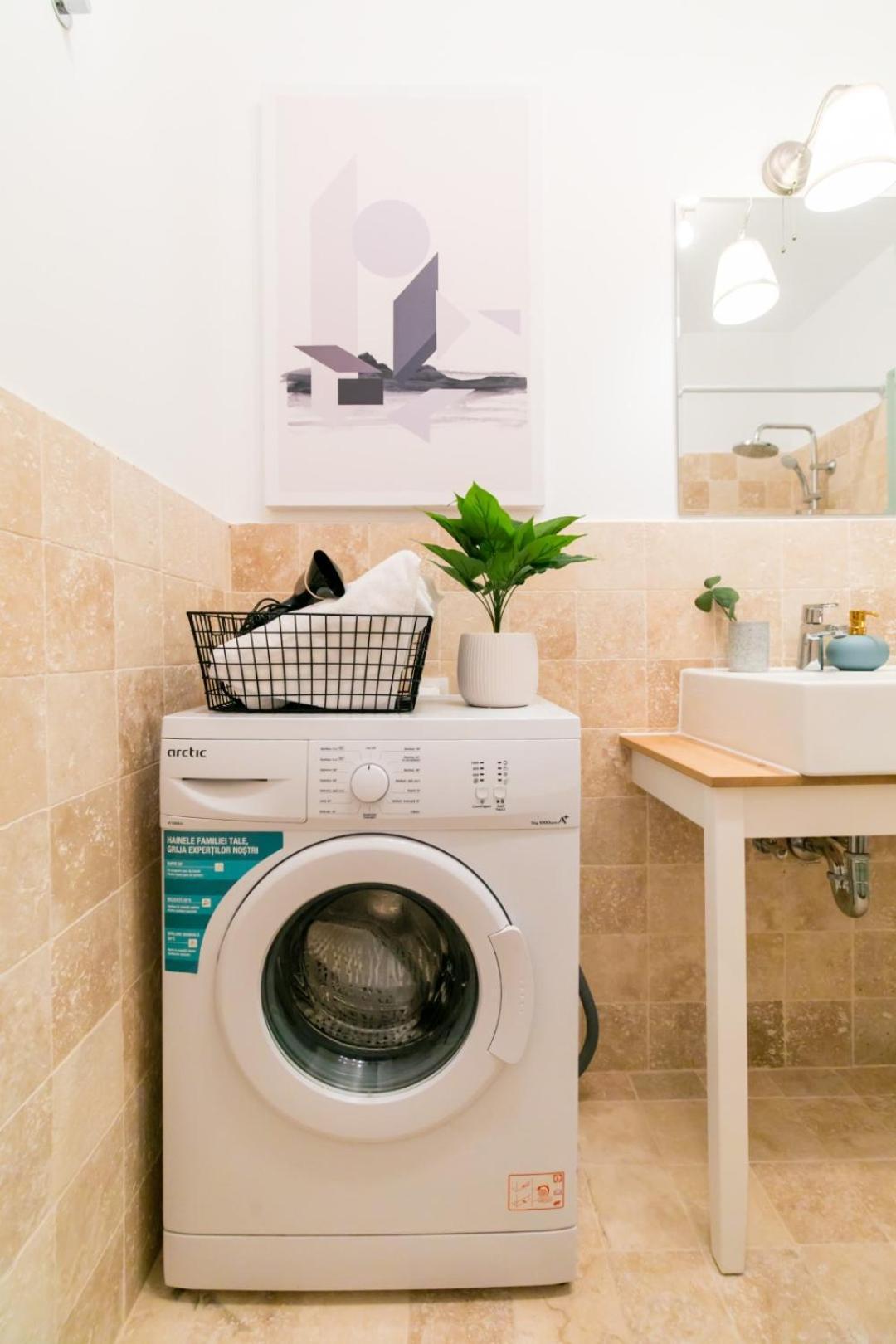 בוקרשט Heart Of The City - Cozy Apartments In Prime Location חדר תמונה